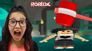 Roblox - A FERA DA MARRETA CONGELOU MINHA MÃE (Flee The Facility) | Luluca Games