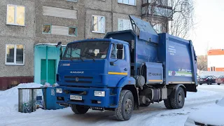 Мусоровоз МК-4555-06 на шасси КамАЗ-53605-A5 (А 475 ЕТ 122). Работа. / Kamaz garbage truck.