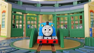 Thomas the Tank Engine Brio Course in Park ☆ Mini Thomas & Friends will be put on the carrier ♪