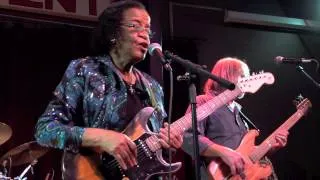 Beverly "Guitar" Watkins/Rick Fowler Band - "Gimme Some Funk" (end) - Athens, Ga. 11/30/13