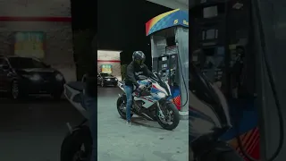 Scary loud S1000RR Start up/Rev!