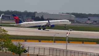 45 Airplane Takeoffs & Landings at Detroit Metro Airport!