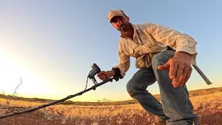 Episode 1 - Heli Prospecting at Mt  Augustus - THE WORLD'S BIGGEST ROCK, Western Australia.