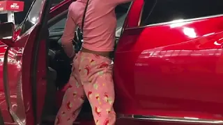 Crackhead twerking for a man  sitting in his car