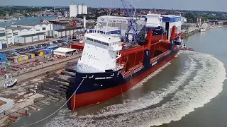 ship launch /10 awesome waves fals  and close calls! this is full video