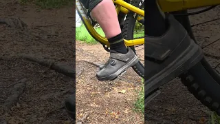 Clipping in Crankbrothers MTB Shoes #asmr  #mtb #mountainbike