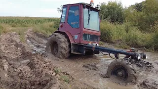 Выяснили на каких колесах трактор Т-16 едет лучше!!! Три типа колес на бездорожье!!!