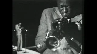 Miles Davis- "Walkin'" Live 1957 [Reelin' In The Years Archives]