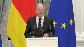 Scholz an Putin: "Deeskalation dringend geboten" | AFP