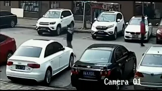 WOMEN DRIVERS PARKING THEIR CARS. The Best of All Times Fails Compilation