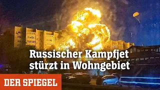 Wegen defektem Triebwerk: Russischer Kampfjet stürzt in Wohngebiet nahe Ukraine | DER SPIEGEL