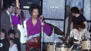 7^ 23 maggio 1968 Jimi Hendrix al Piper di Milano