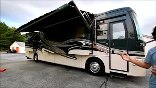 2007 Monaco Camelot 40PDQ one Owner Garage Kept $99950!