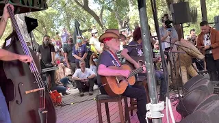 Mammas Don't Let Your Babies Grow Up to Be Cowboys - Willie Nelson - Moontower Saloon - 10/2/2022