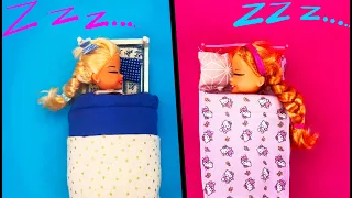 Elsa and Anna sleepover with the whole class