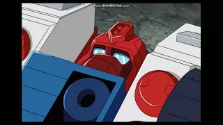 Armada Starscream Caring for the Minicons (& Minicons caring for him)