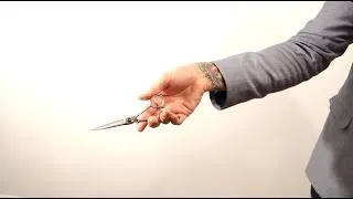 HAIR TUTORIAL: Haircutting Tricks - how to hold your scissors - scissor tricks from Matt Beck