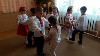 Свалявський ДНЗ №3 "Барвінок"  Парний танець «Весна прийшла у рідний край»