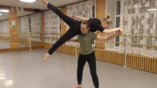 Партнеринг  (поддержки) I  Lifts in contemporary dance I Partnering (teacher: Evgenia Sizmina)