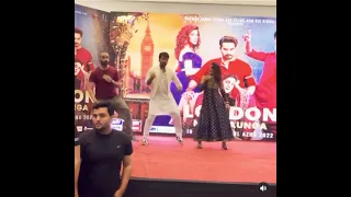 Humayun Saeed Dance with Mehwish Hayat on Marjaaniye Song of London Nahi Jaunga