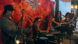 KISS Coming Home - VIP Acoustic Set - Cincinnati 2014