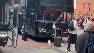 Cristiano Ronaldo arrives at Old Trafford ahead of his return game against Newcastle | Man United