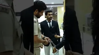 Police raid prank @himanshusoniproductions #shorts #viral #short #policeraid  #surajsonishorts