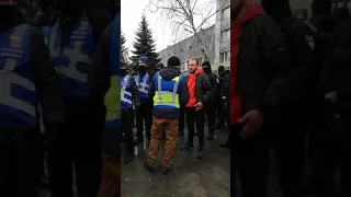 Акция у канала НАШ. Баттл радикалов и националистов  vs "журналиста Шария" #Шарий #ZIK #newsone #НАШ