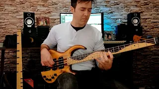 Playing Super Hard Basslines