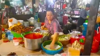 Market Street Food In Phnom Penh - Popular Breakfast And Fresh Foods