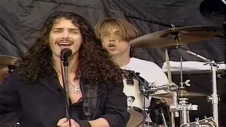 Soundgarden live hippodrome de vincennes, paris, france (1992)