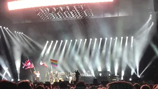 Paul McCartney Live Flags