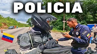 ⛔ Me PARA la POLICIA VENEZOLANA y ASI me TRATAN 🇻🇪 / Cap 108 / USHUAIA a ALASKA en MOTO TRIPLTEK