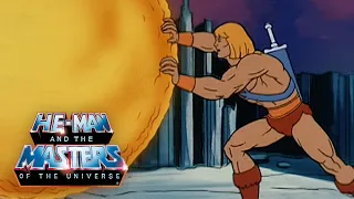 He-Man saves the comet keeper and his comets | He-Man Official | Masters of the Universe Official