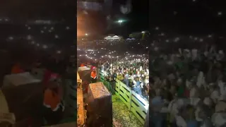 A vontade de beber umas no show dos barões da pisadinha é muito grande, né? 🍺