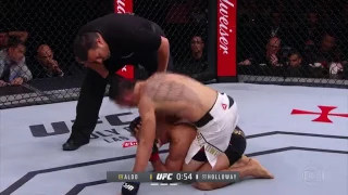 José Aldo perde para Max Holloway por finalização no UFC 212