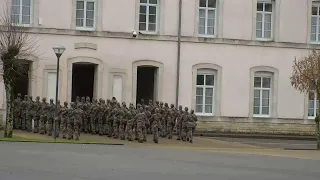 Adieu aux armes du Général Gérin commandant de l'école de gendarmerie de CHAUMONT