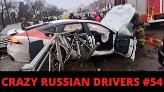 RUSSIAN DASHCAM- Crazy Drivers Car Crash Compilation #54