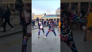 Реакции Людей на Танцы На Улице ⭐️ Двигаться Tuzelity Dance 🔥