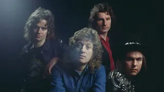 Far Far Away  SLADE  (with lyrics)