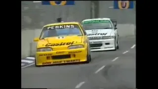 Tomas Mezera vs Larry Perkins | Holden Commodore Group A battle