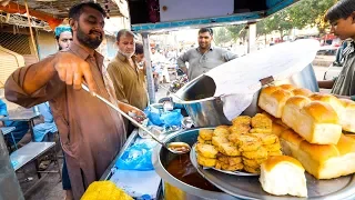 Breakfast in LYARI, KARACHI - Street Food in Former Danger Zone in Pakistan