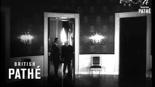 Truman Shows Interior Of White House (1952)