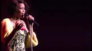 Whitney Houston I will always love you live Milan Italy 1999