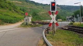 Bahnübergang Oberwesel, Koblenzer Straße // Railroad Crossing // Spoorwegovergang