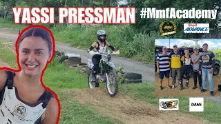 Yassi Pressman tried Motocross