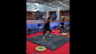 20kg 130kg Snatch by @luisjavierhd16 - olympic weightlifting.