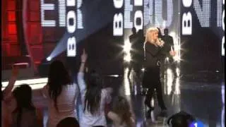 BONNIE TYLER - Total Eclipse Of The Heart (LIVE)