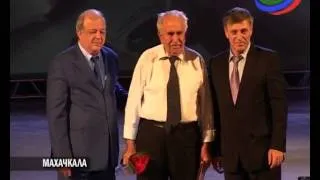Лучшие врачи Дагестана были отмечены на торжественном собрании в Русском театре