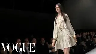 Blumarine Ready to Wear Spring 2011 Vogue Fashion Week Runway Show